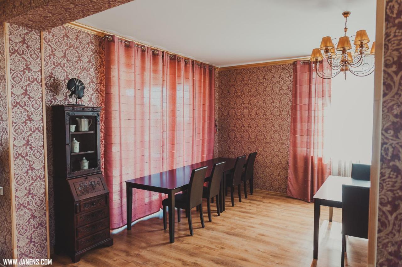 Family Hotel Daugavpils Esterno foto